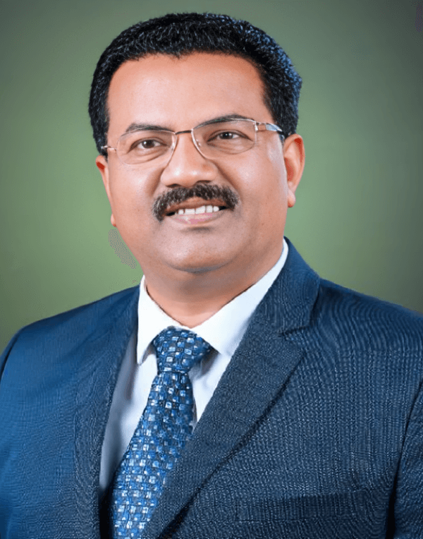 श्री. उत्तम पाटील - LendXpert Finvest मध्ये संचालक